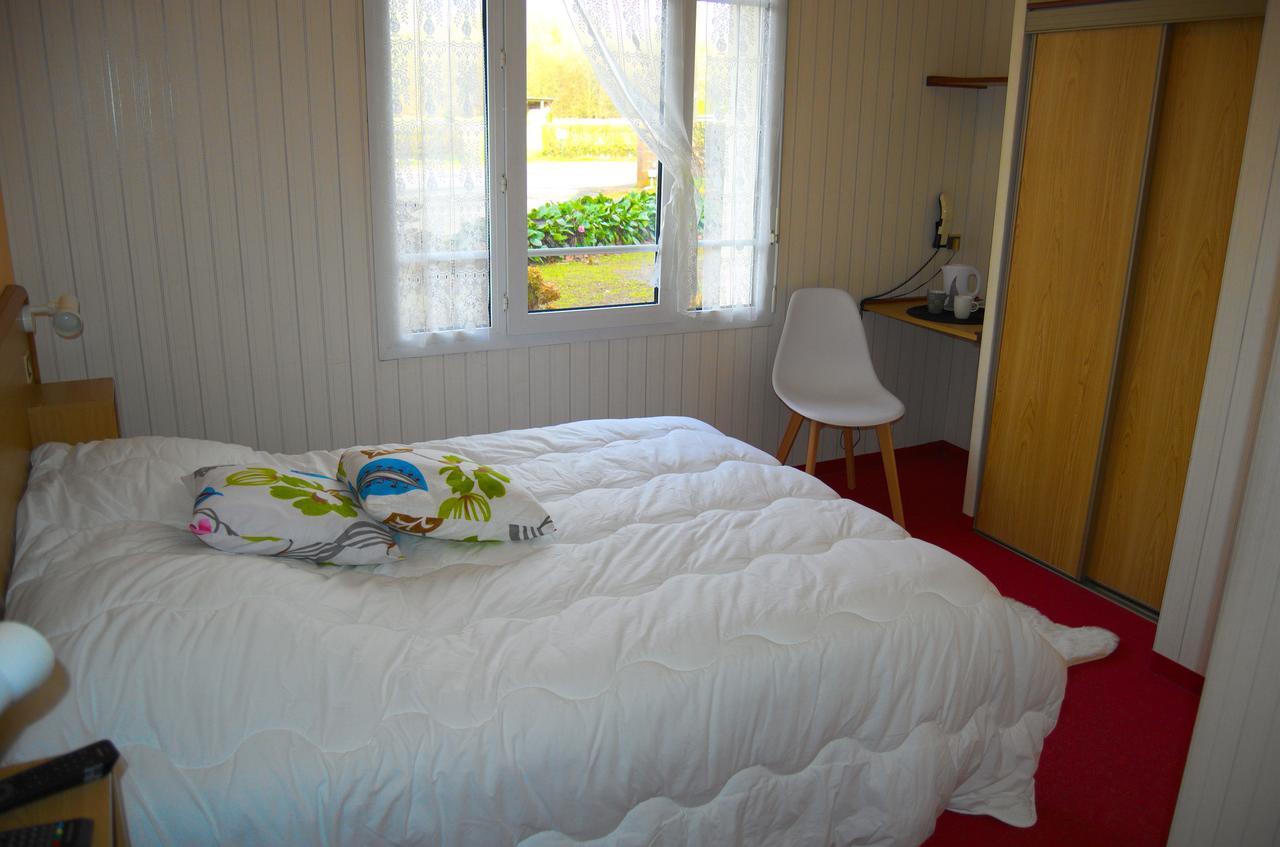 Hotel De Tesse Bagnoles de l'Orne Normandie Room photo